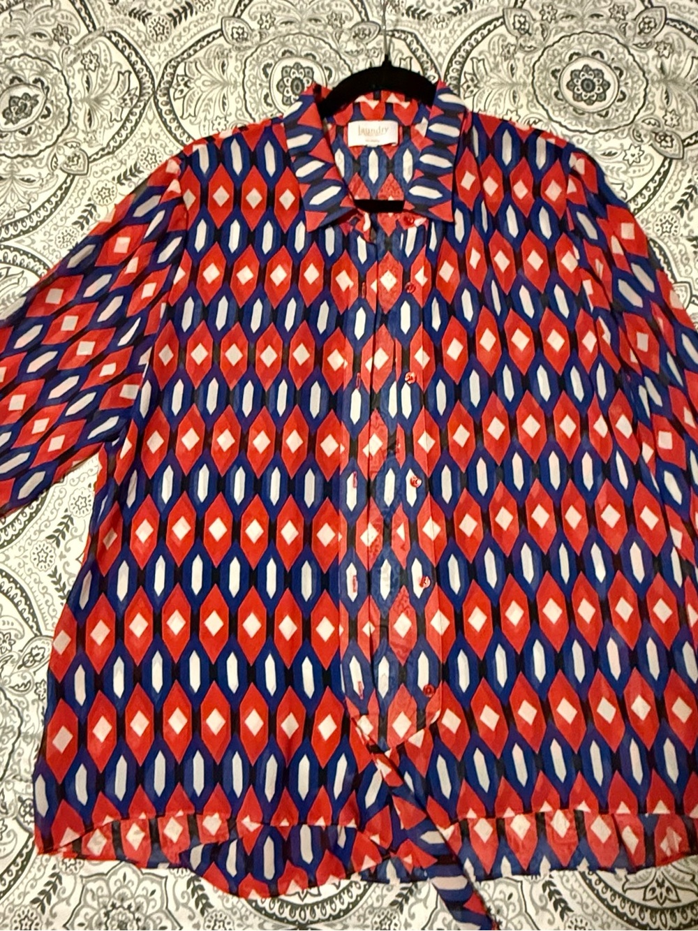 Laundry by Shelli Segal long-sleeve button-down blouse